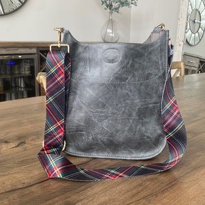 Social Threads vegan messenger bag